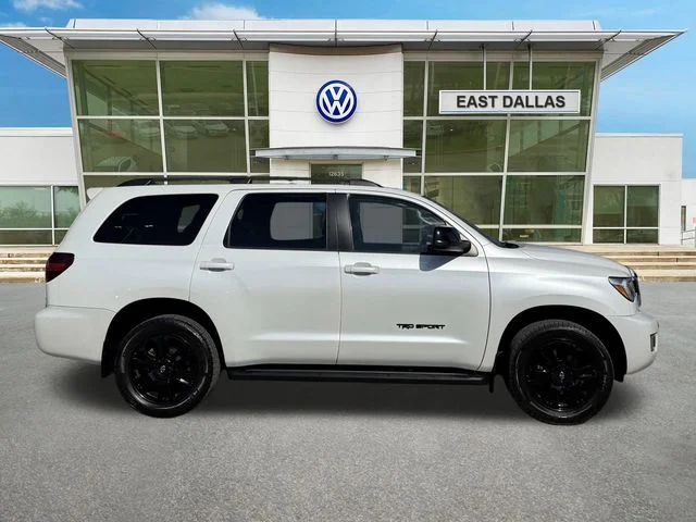 2022 Toyota Sequoia TRD Sport - Photo 2