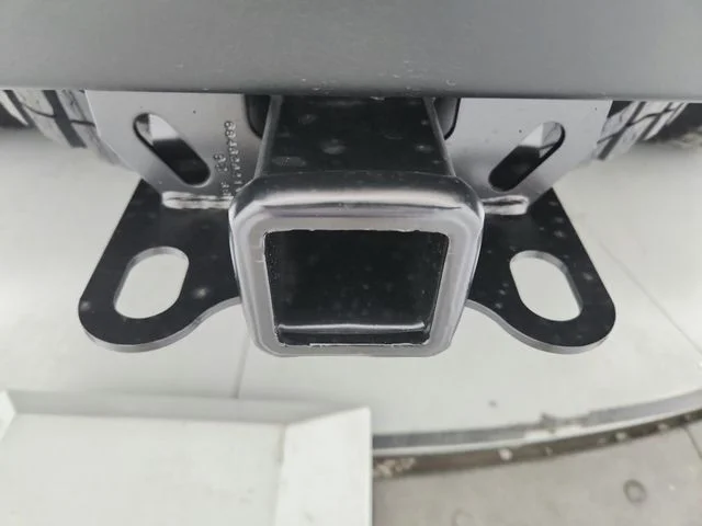 New 2026 Diamond Black Crystal Pearl-Coat Exterior Paint RAM RHO image 56