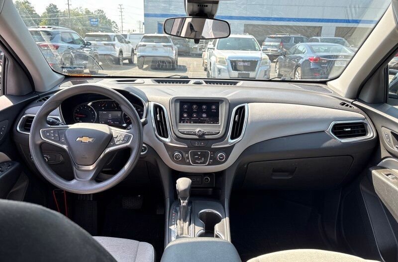 Used 2024 White Chevrolet LS image 10