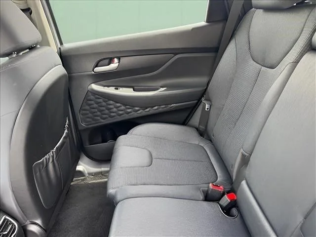 Used 2022 Silver Hyundai SEL image 10
