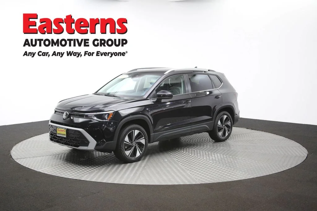 Used 2025 Black Volkswagen 1.5T SE image 56