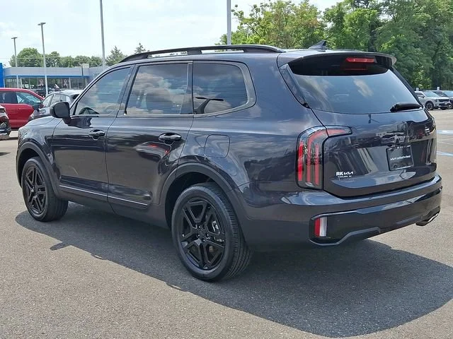 Used 2025 Gray Kia EX X-Line image 5