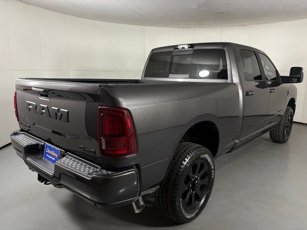 New 2026 Granite Crystal Metallic Clear-Coat Exterior Paint RAM Laramie image 8
