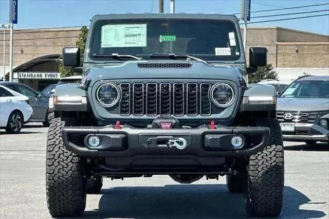 New 2026 Anvil Clear-Coat Exterior Paint Jeep Rubicon X image 9