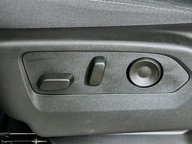 2025 Chevrolet Silverado 1500 Custom - Photo 11