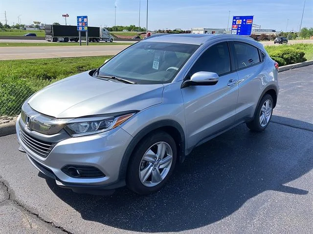 Certified Used 2020 Lunar Silver Metallic Honda EX image 3