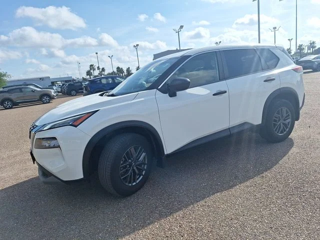 Used 2023 White Nissan S image 3