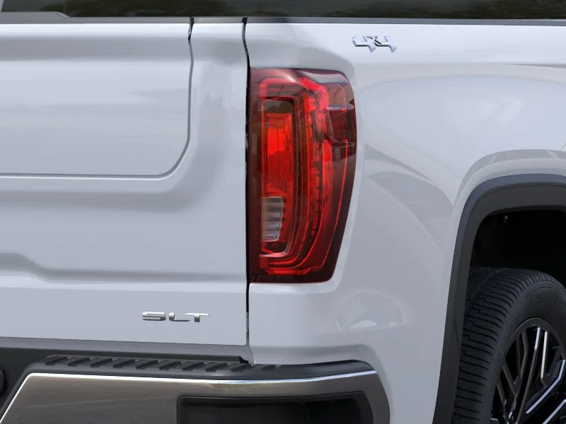 New 2026 Glacier White Tricoat GMC SLT image 31