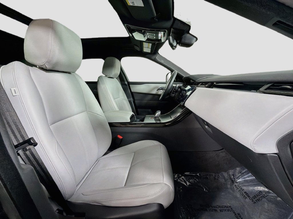 Used 2026 Gray Land Rover S image 30