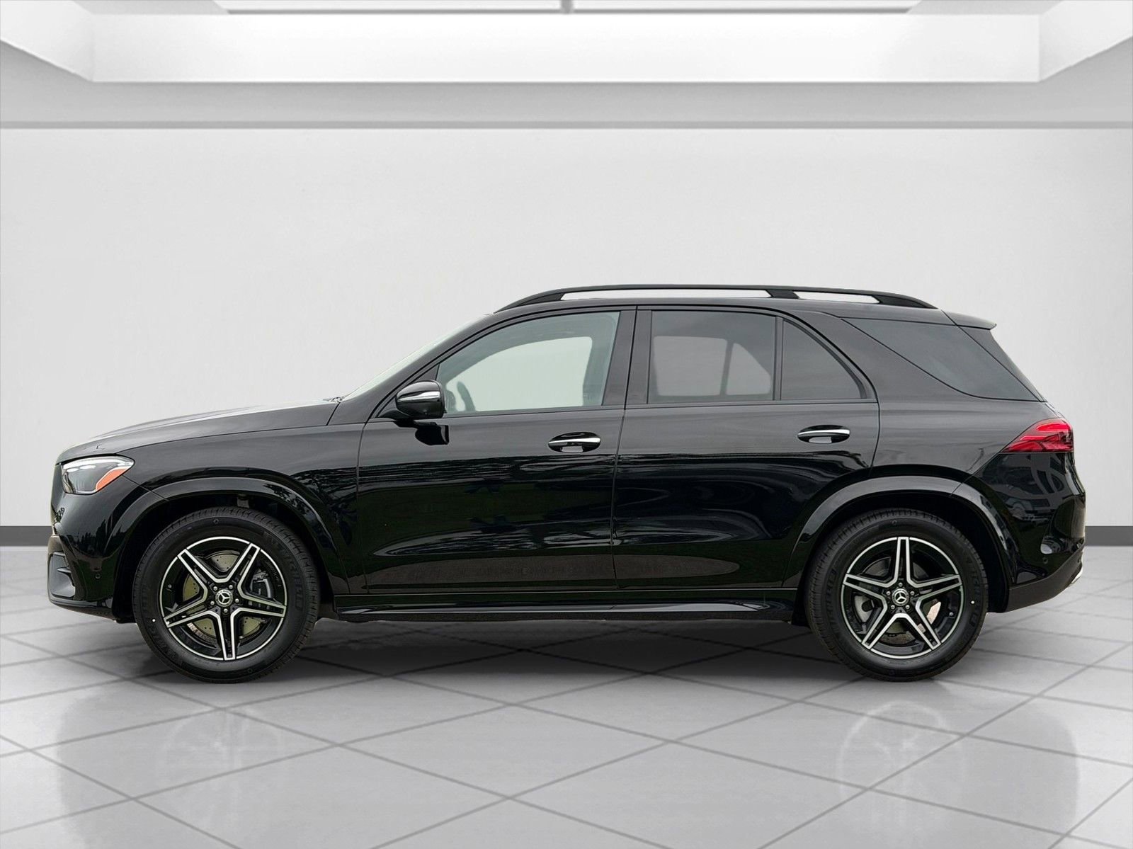 New 2026 Black Mercedes-Benz GLE 350 image 29