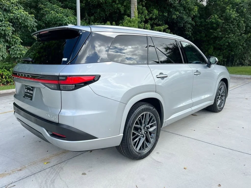 Used 2025 Celestial Silver Metallic Lexus 350 Premium image 7