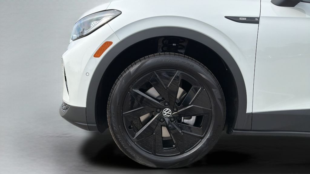 New 2026 Opal White Pearl Volkswagen Pro S image 39