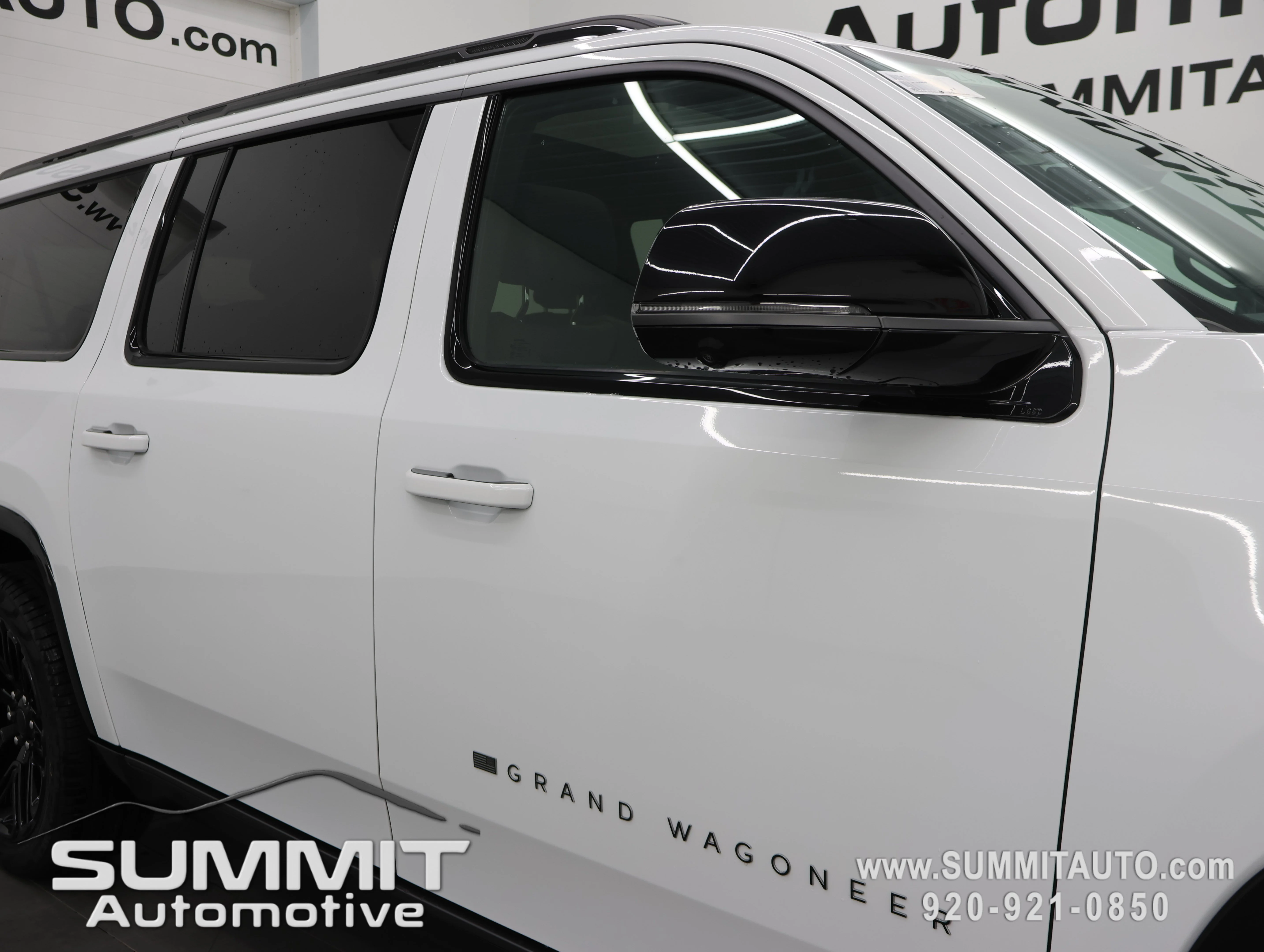 New 2026 Bright White Clearcoat Jeep Limited Reserve image 30