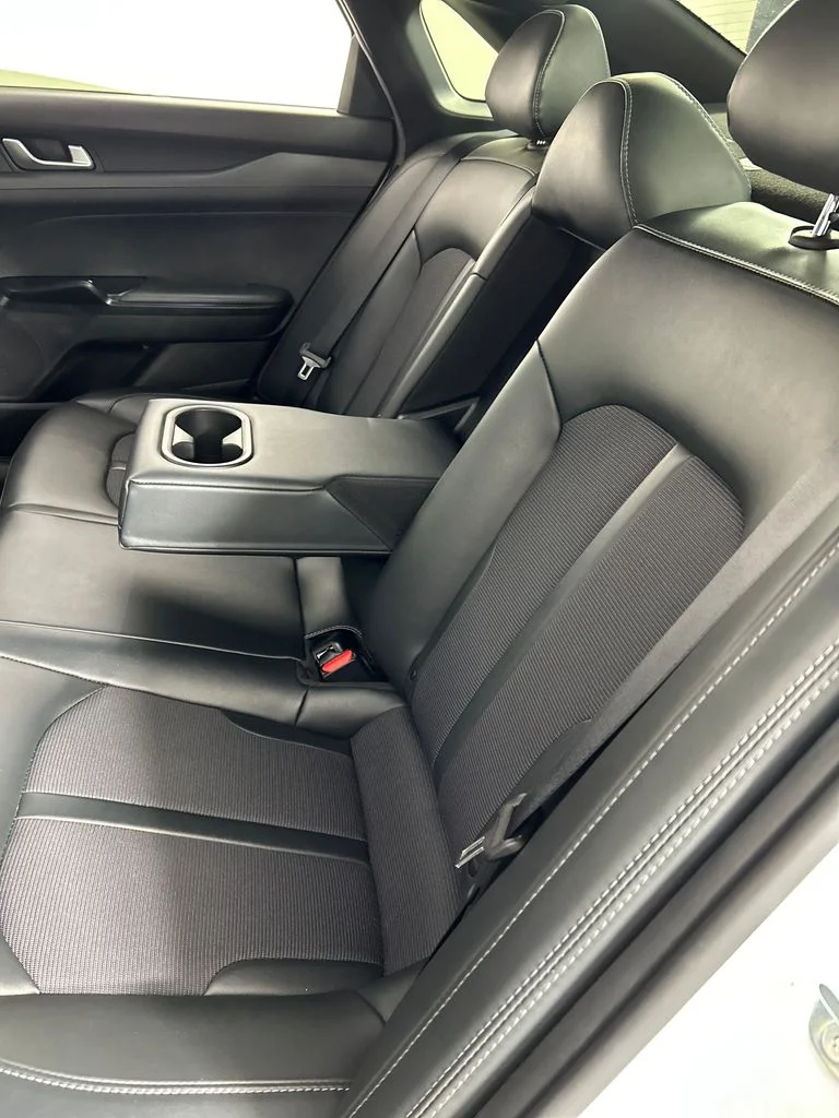 Used 2023 White Kia GT-Line image 17