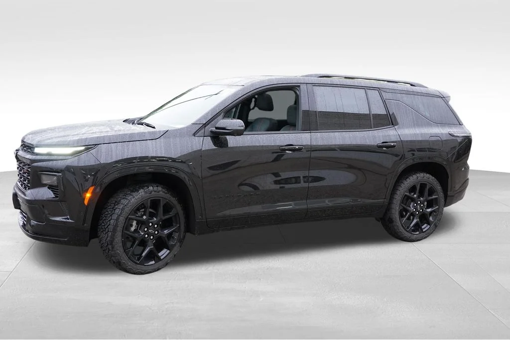 Used 2024 Mosaic Black Metallic Chevrolet RS image 10