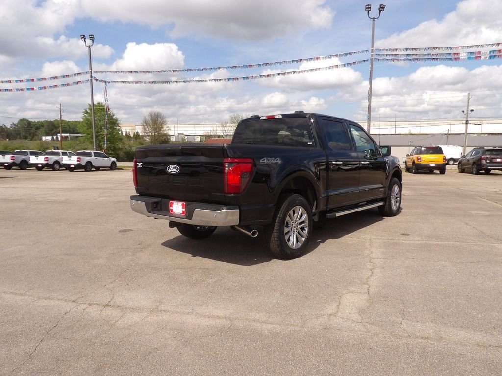 New 2026 Agate Black Metallic Ford XLT image 7