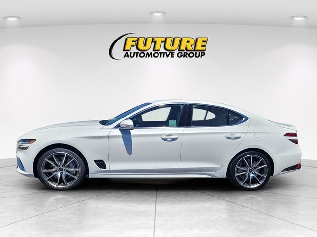 Used 2024 White Genesis 2.5T image 6