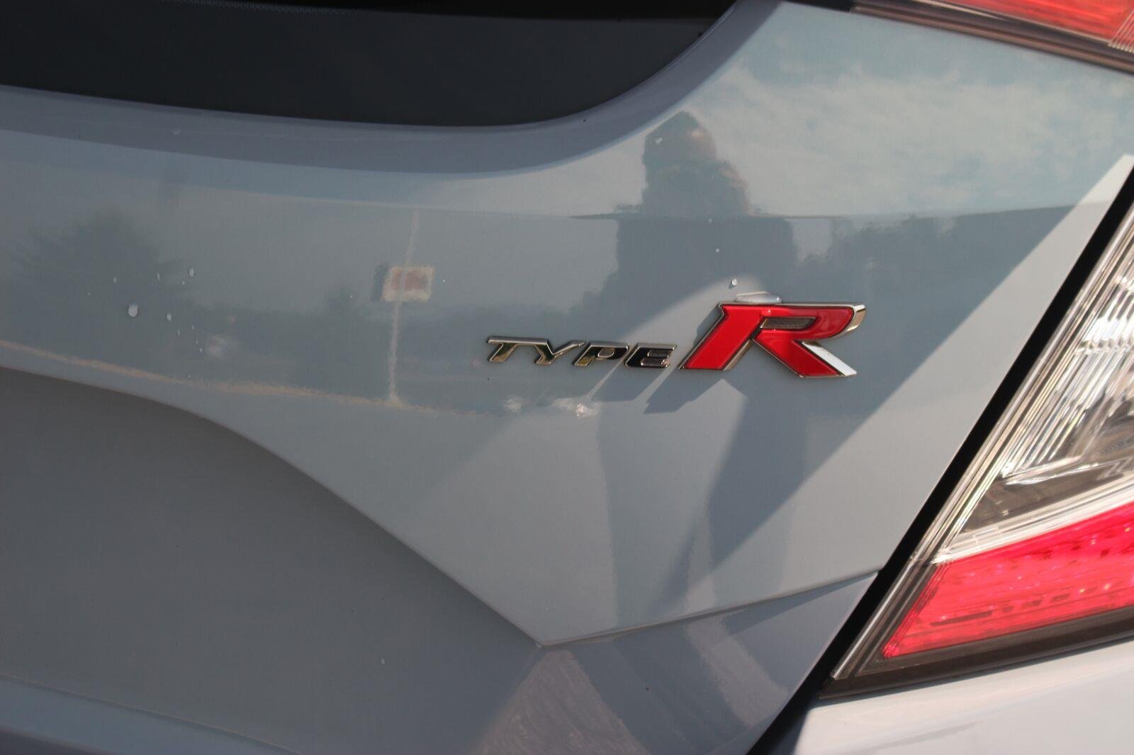 Used 2019 Grey Honda Touring image 9