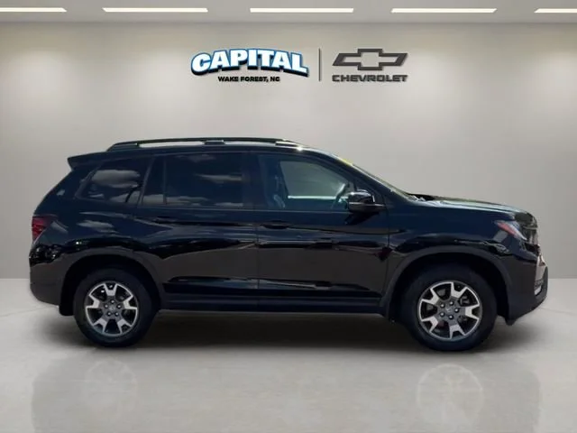 Used 2023 Black Honda AWD TrailSport image 10