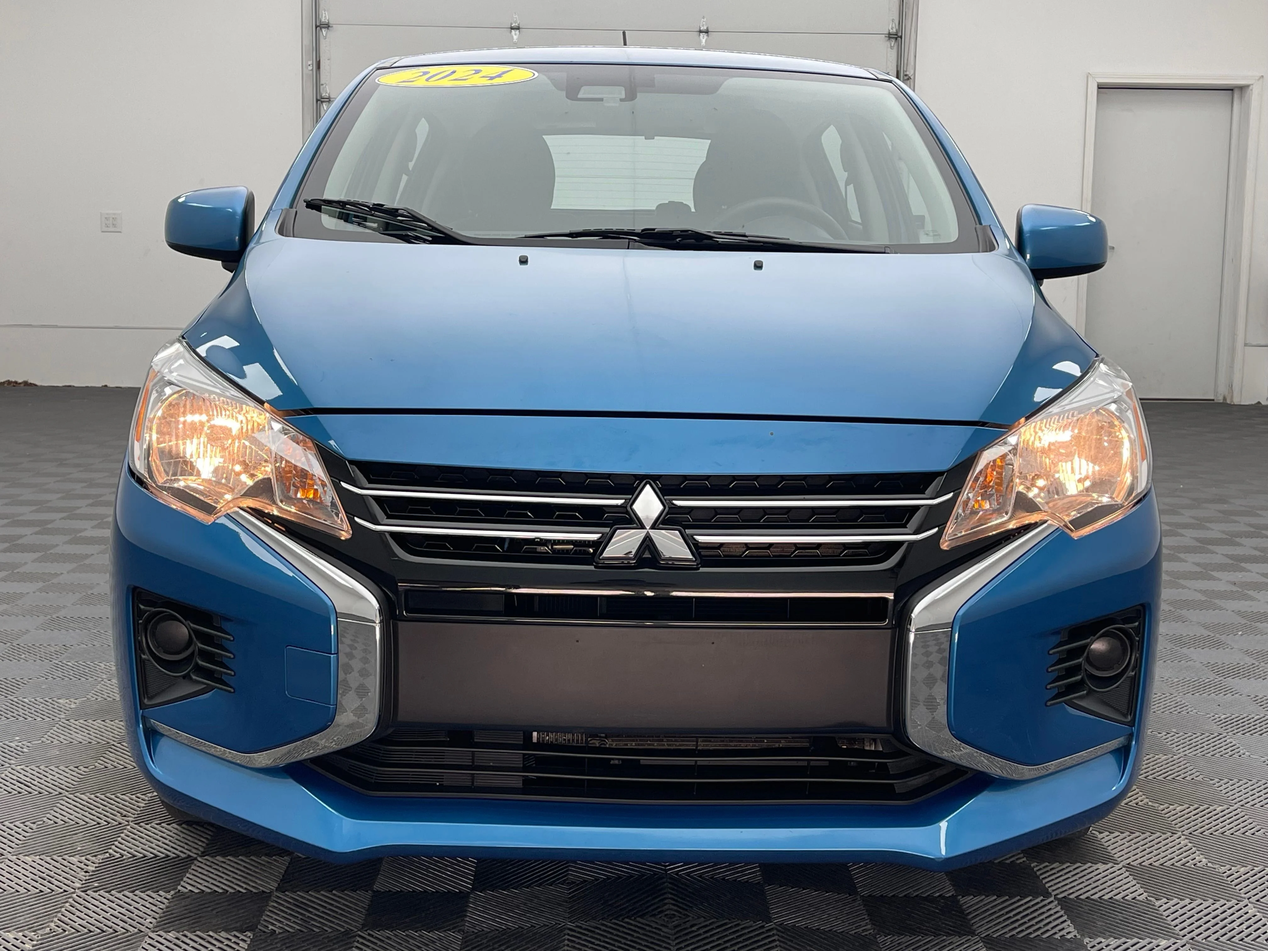 Used 2024 Blue Mitsubishi ES image 11