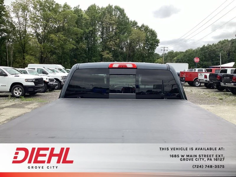Used 2018 Gray Chevrolet LTZ image 14