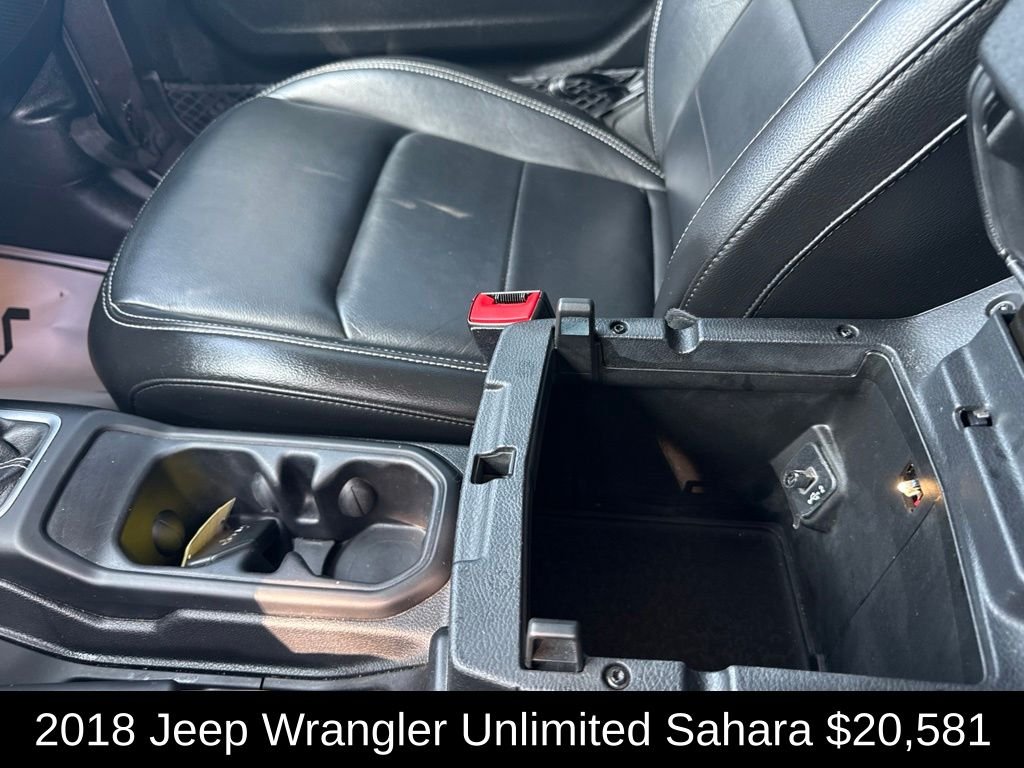 Used 2018 Crystal Metallic Jeep Unlimited Sahara image 31