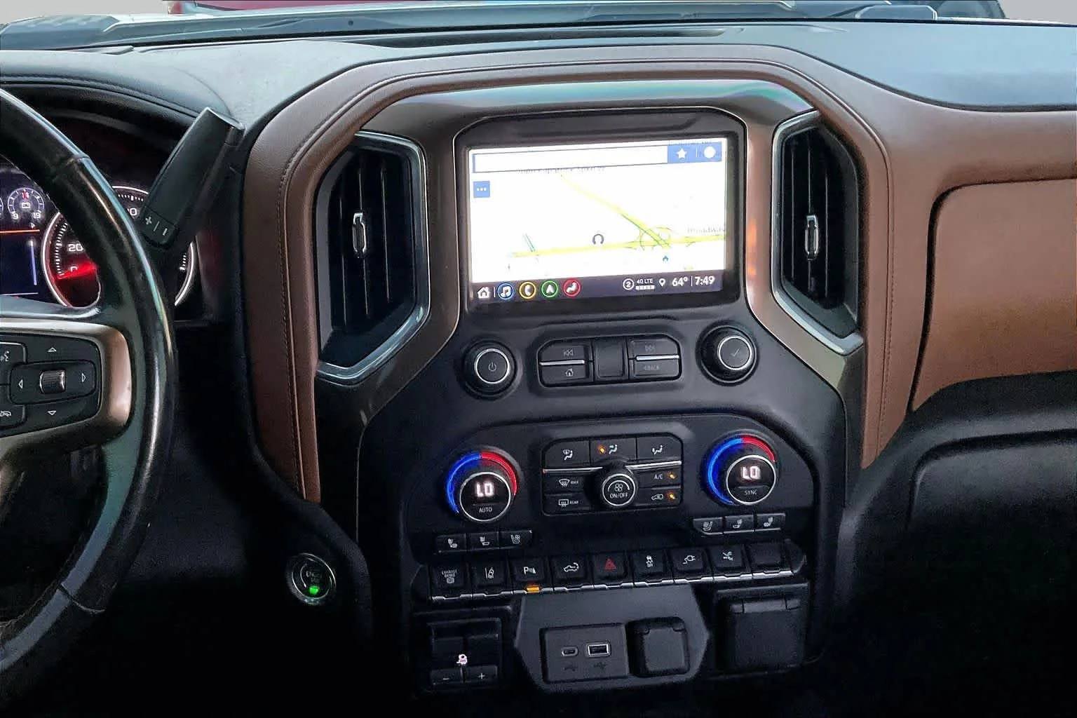 Used 2022 Iridescent Pearl Tricoat Chevrolet High Country image 6