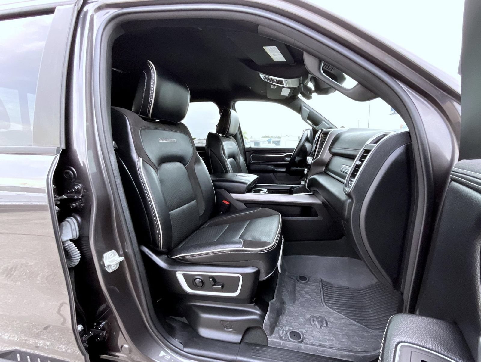 2023 RAM Ram 1500 Pickup Laramie - Photo 15