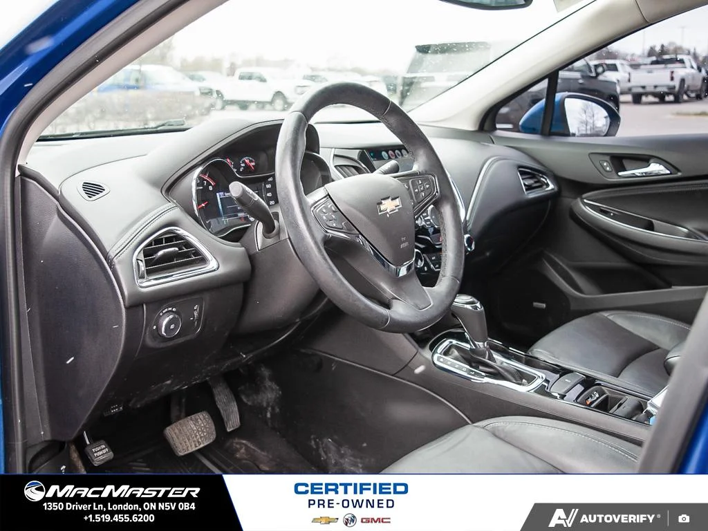 Certified Used 2018  Chevrolet Premier Auto image 16