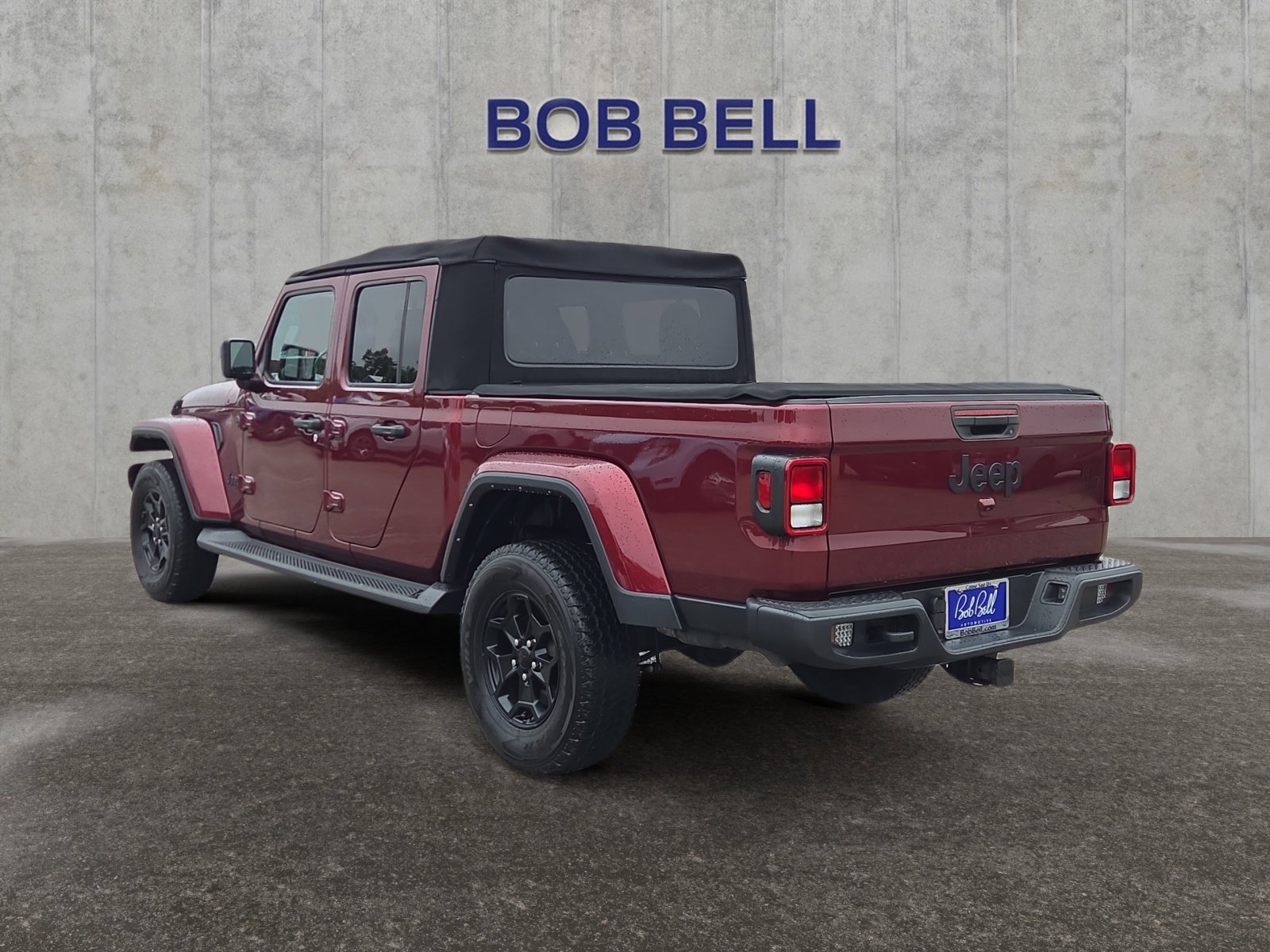 Certified Used 2022 Snazzberry Pearlcoat Jeep Willys image 3