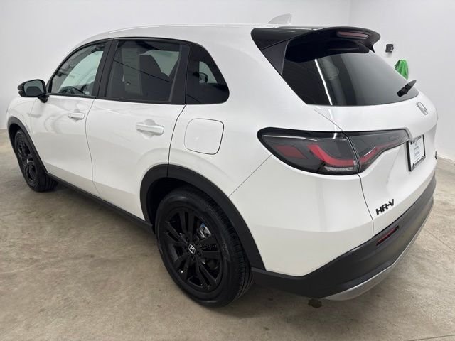 Used 2026 Platinum White Pearl Honda Sport image 7