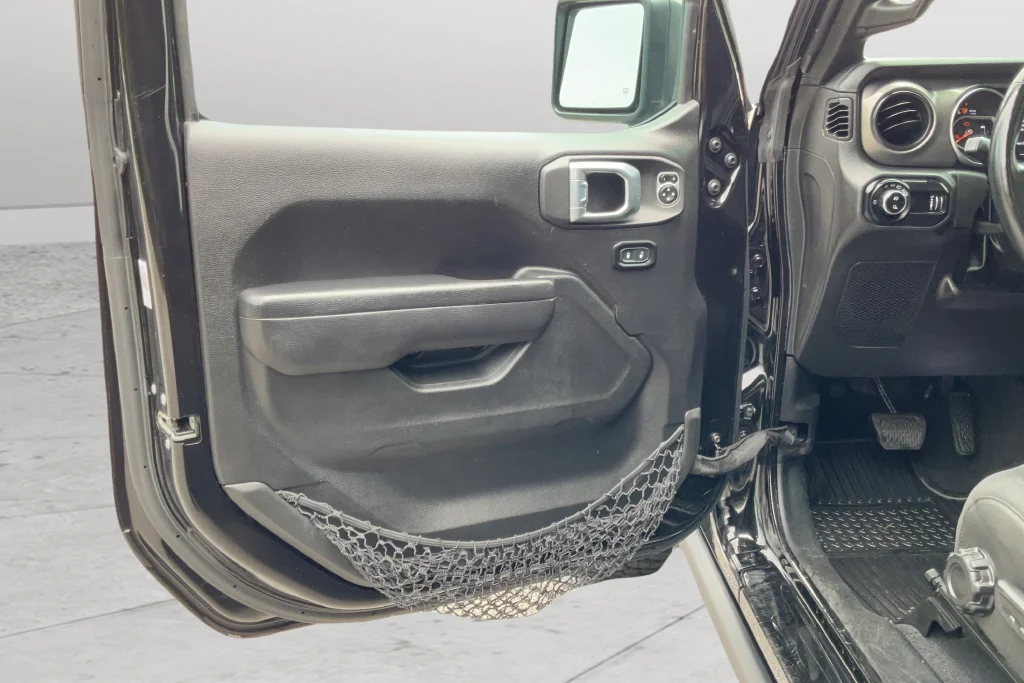 Used 2023 Black Jeep Willys image 10