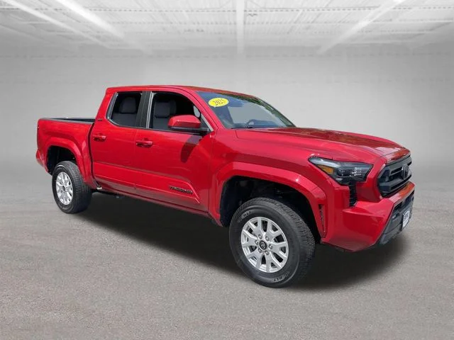 Used 2025 Red Toyota SR5 image 4