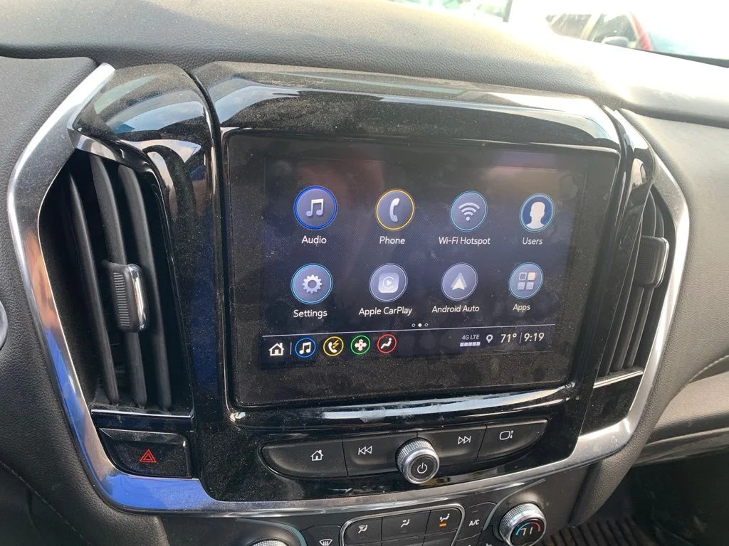 Used 2023 Sterling Gray Metallic Chevrolet LT image 10