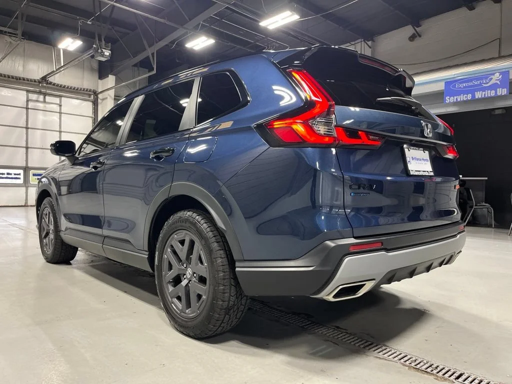 Certified Used 2026 Canyon River Blue Metallic Honda AWD TrailSport Hybrid image 41