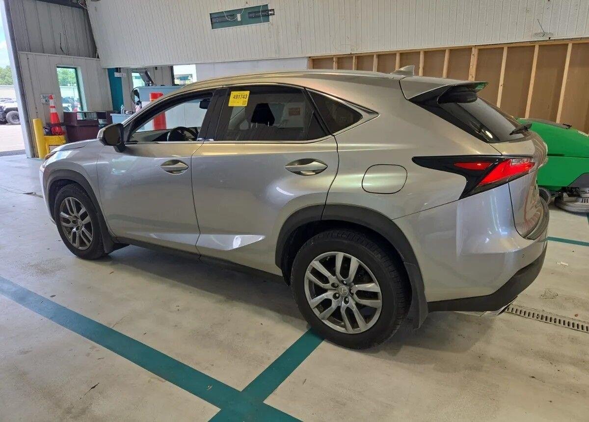 Used 2016 Atomic Silver Lexus F Sport image 2