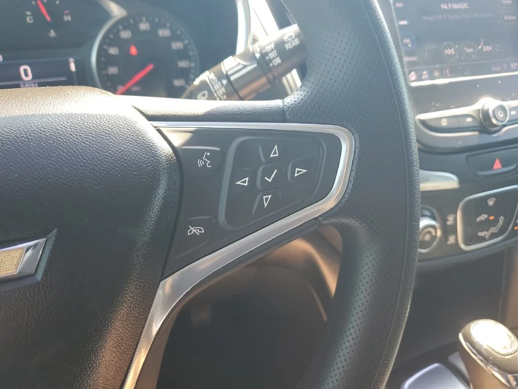 Used 2020 MOSAIC BLACK METALLIC Chevrolet LT image 20