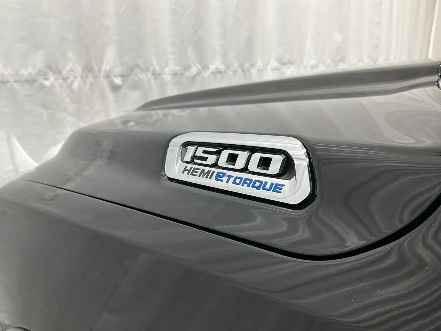 Used 2022 Diamond Black Crystal Pearlcoat Ram Limited image 29