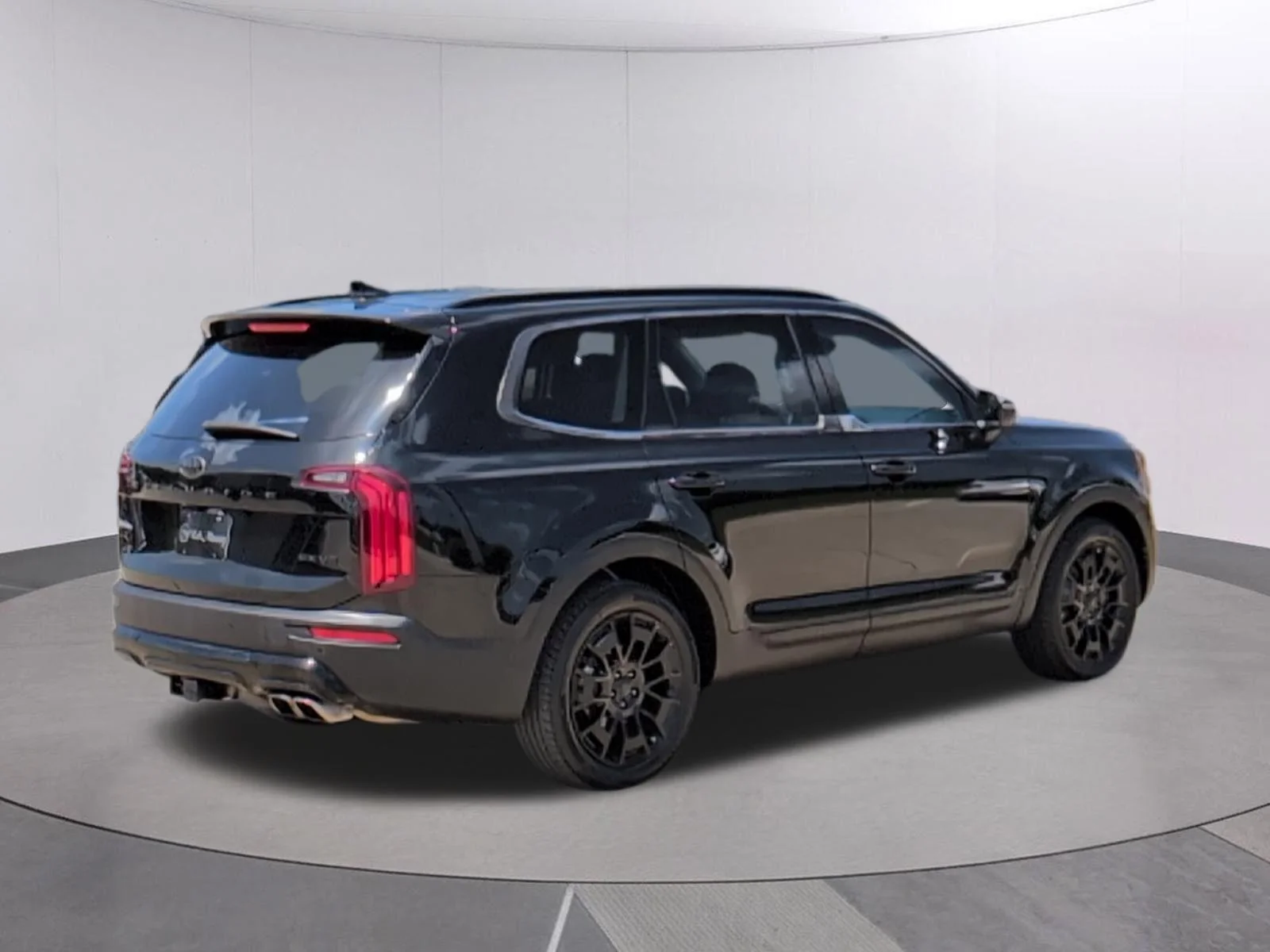 Used 2021 Ebony Black Kia EX image 9