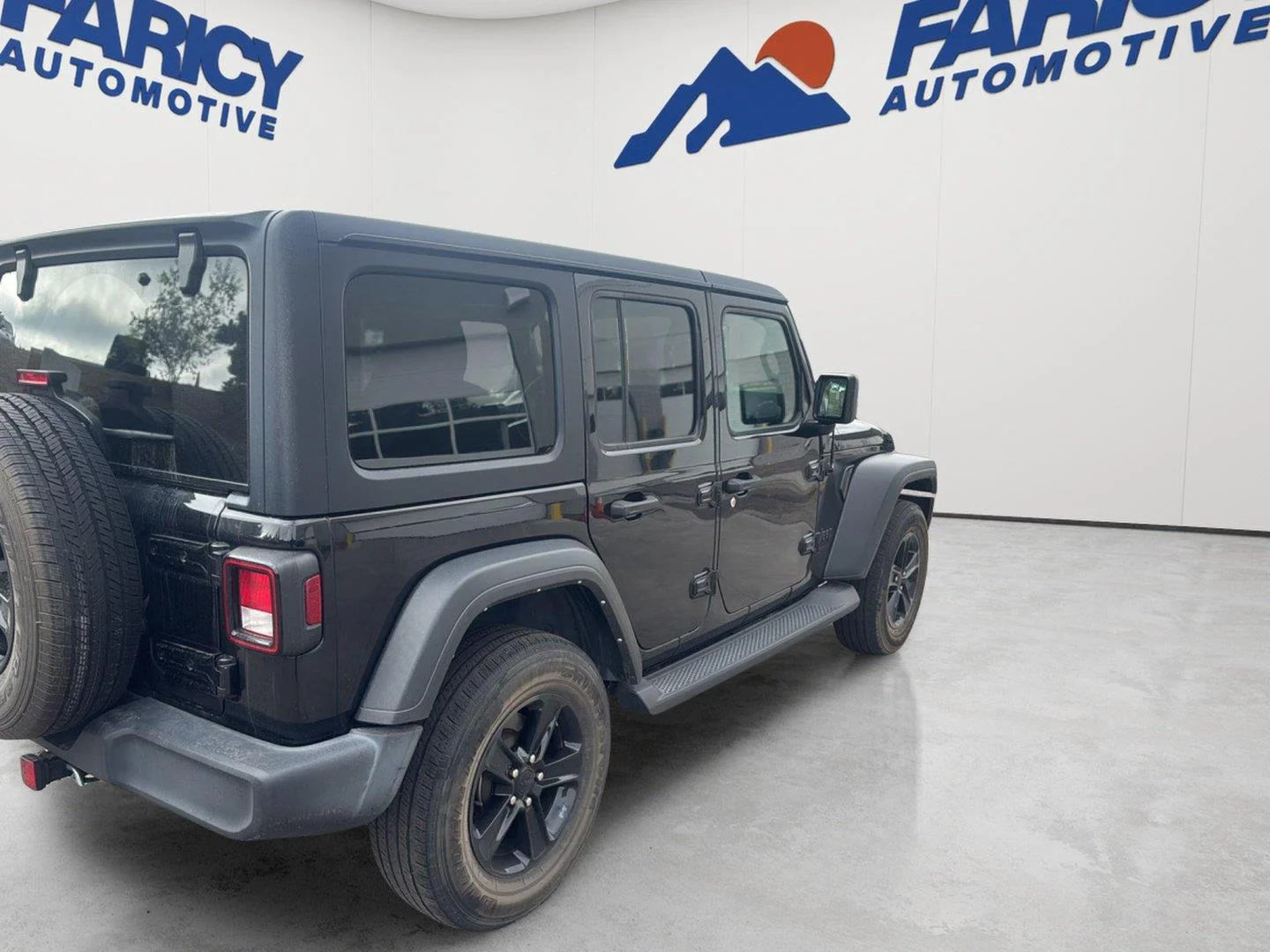 Used 2022 Black Clearcoat Jeep Unlimited Sport Altitude image 6