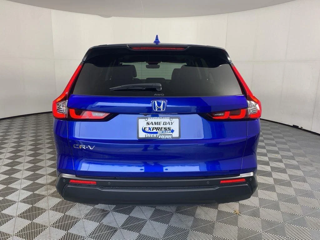Used 2024 Canyon River Blue Metallic Honda EX-L image 19