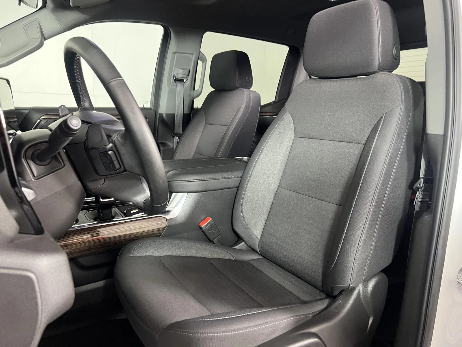 Used 2026 Summit White Chevrolet LT Trail Boss image 10