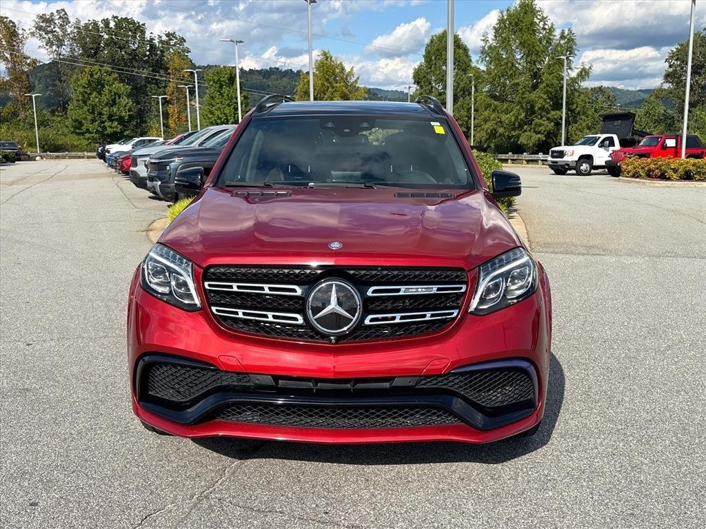 Used 2017 Red Mercedes-Benz 4MATIC® image 8