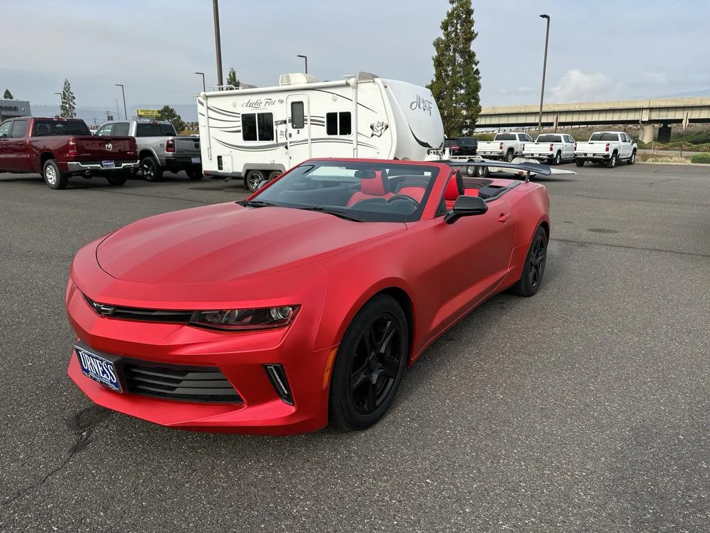 Used 2018 Red Chevrolet 1LT image 28
