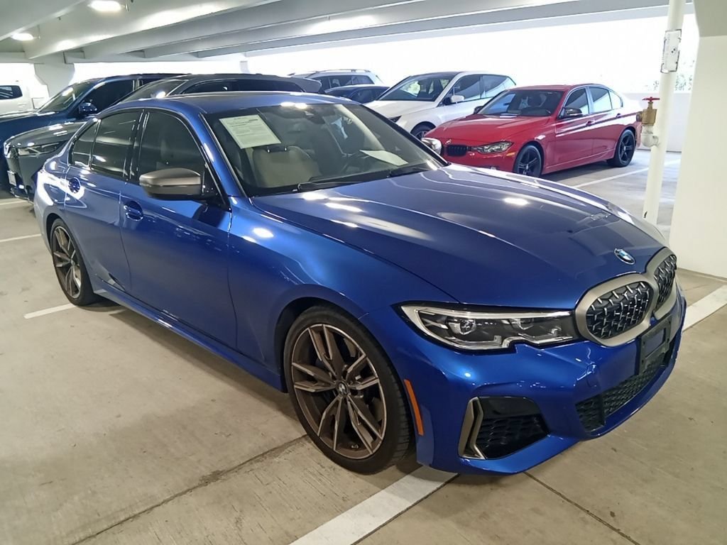 Used 2022 Blue Metallic BMW M340i image 3
