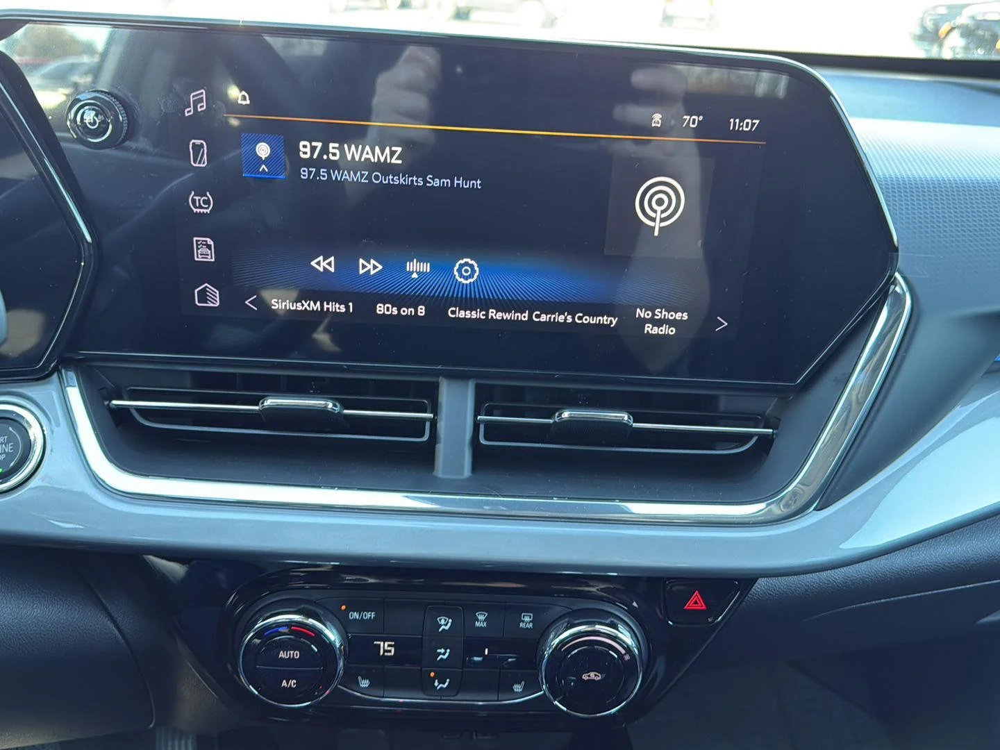 2026 Chevrolet Trax LT - Photo 6