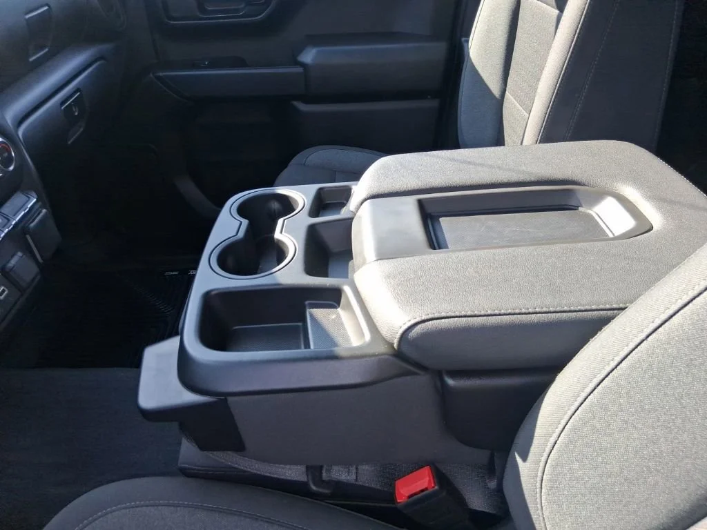 Used 2025 Summit White GMC Pro image 12