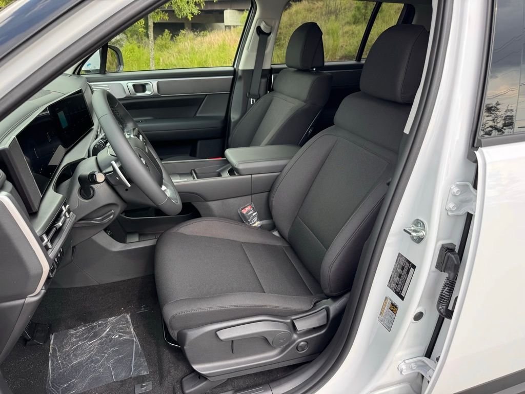 Certified Used 2026 White Hyundai SE image 16