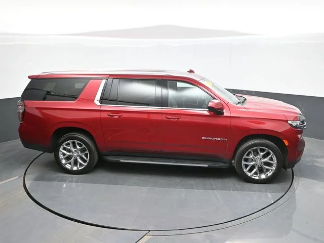 Used 2022 Red Chevrolet LT image 16
