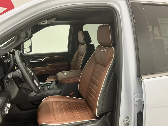 2026 GMC Sierra 2500HD Denali Ultimate - Photo 20